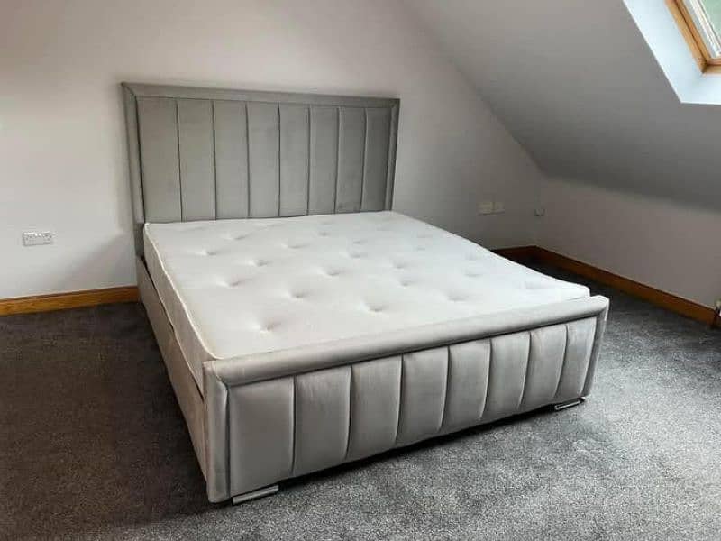 king size bed 33000 3