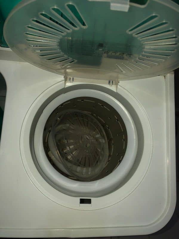 haier 8kg semi automatic machine 2