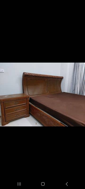 full king size bed full new less than month used 5