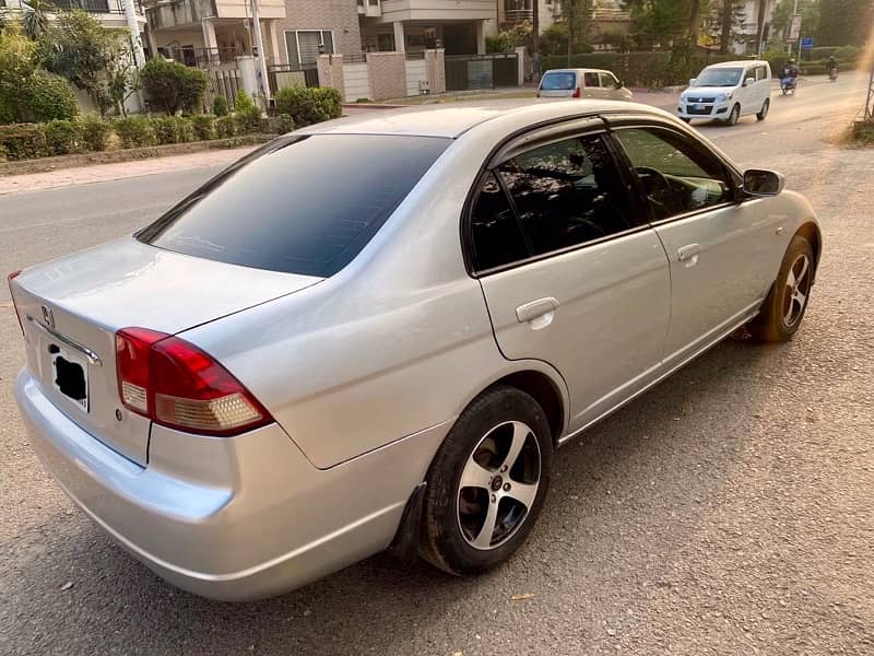 Honda Civic EXi 2005 3