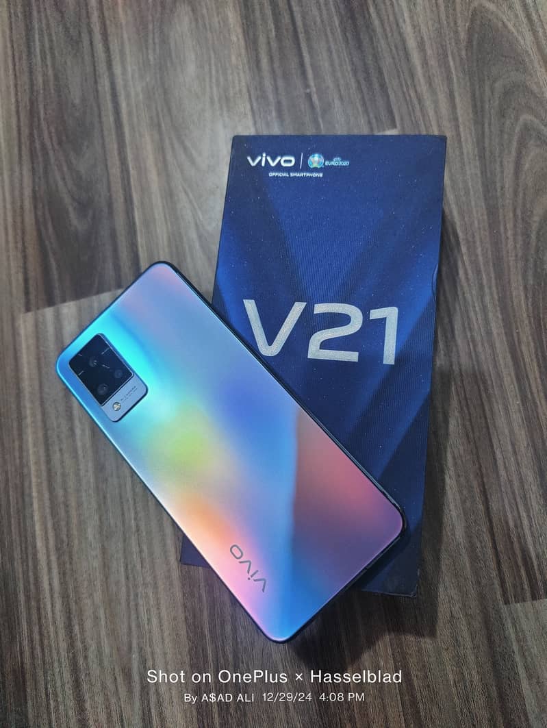 VIVO V21 5G WITH BOX 7