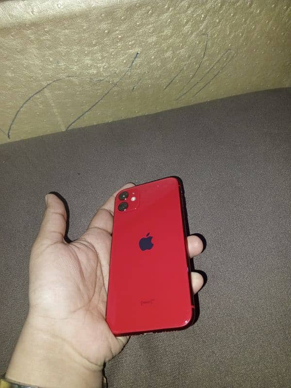 iphone 11 64 gb 4month sim time available all ok water pack set 0