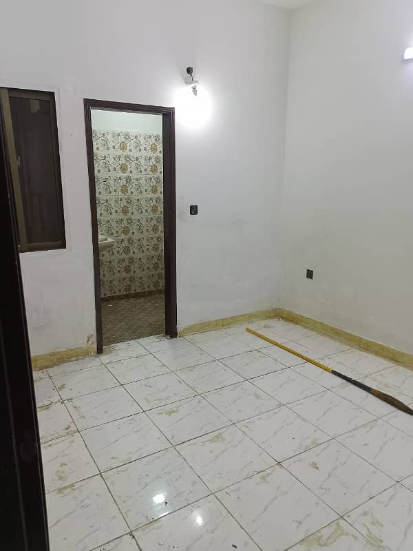 120 Sq Yard G + 2 House For Sale In Gulshan E Iqbal Block 13/D-1 0