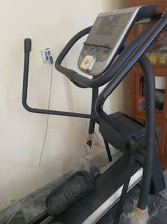 Elliptical exercise machine PRECOR USA