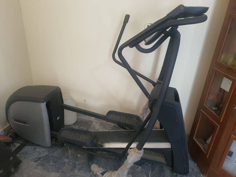 Elliptical exercise machine PRECOR USA 2