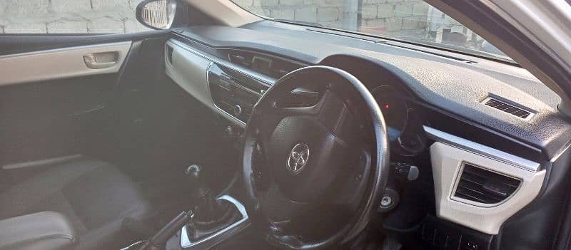 Toyota Corolla XLI 2016 13