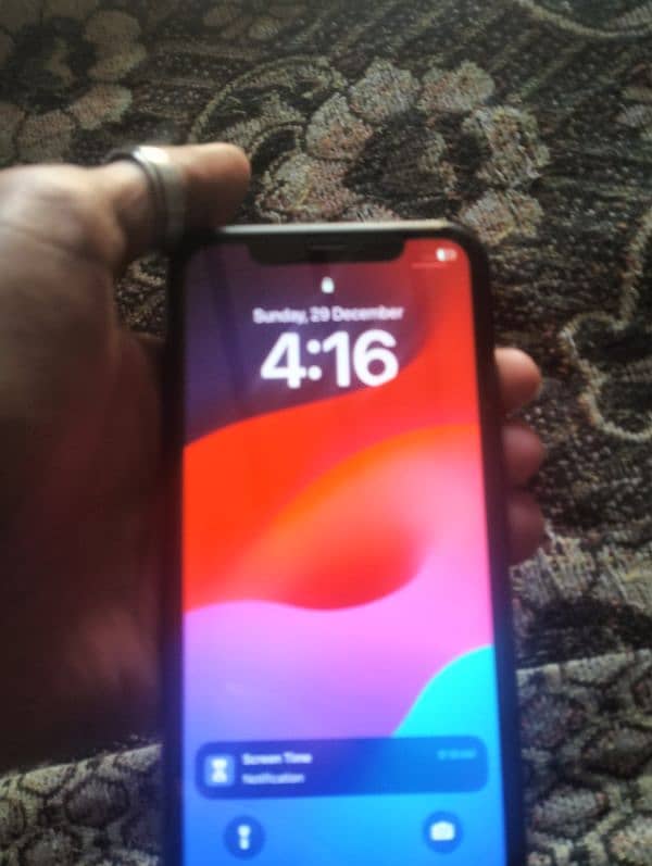 iPhone 11 64gb condition 10by10 1