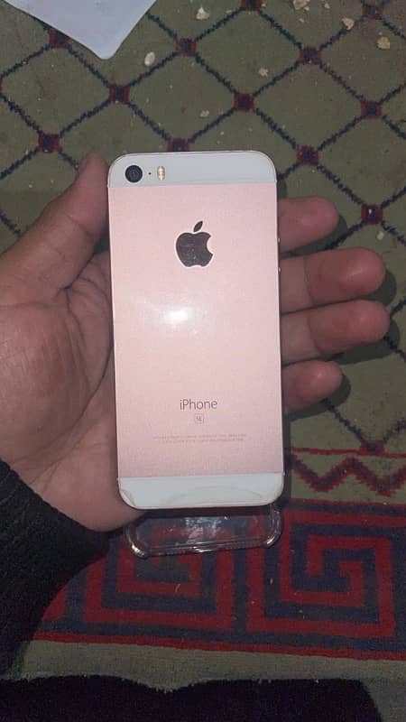 IPhone SE 2016 6