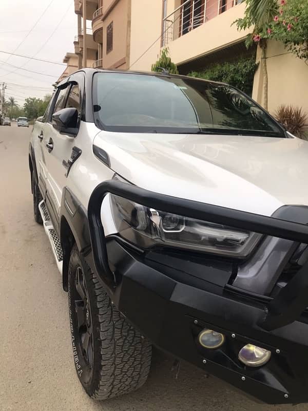 Toyota Hilux Revo G 2.8 Thailand (2018-21) 0