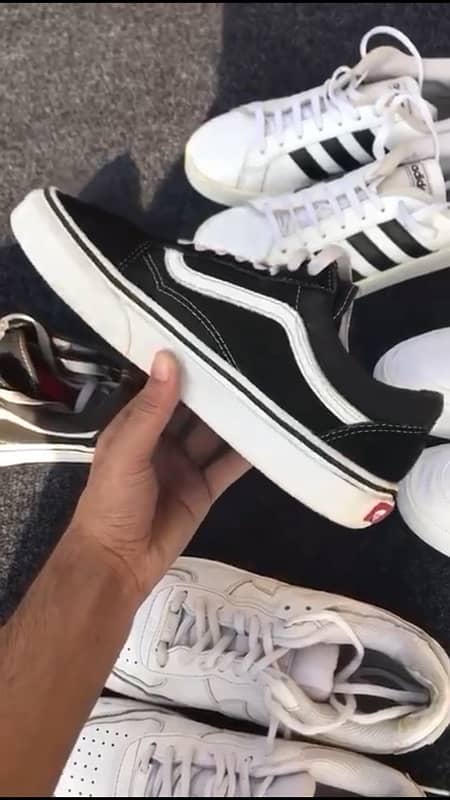 VANS old skools. 1