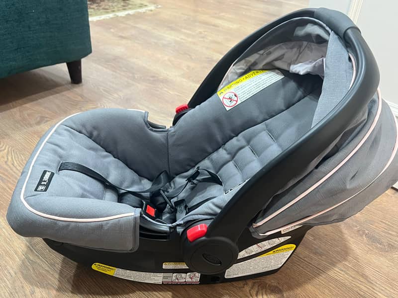 GRACO SNUGRIDE 35 Click Connect Car Seat with Base 5