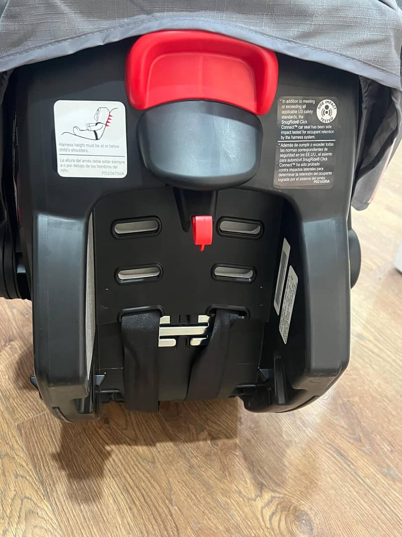 GRACO SNUGRIDE 35 Click Connect Car Seat with Base 6