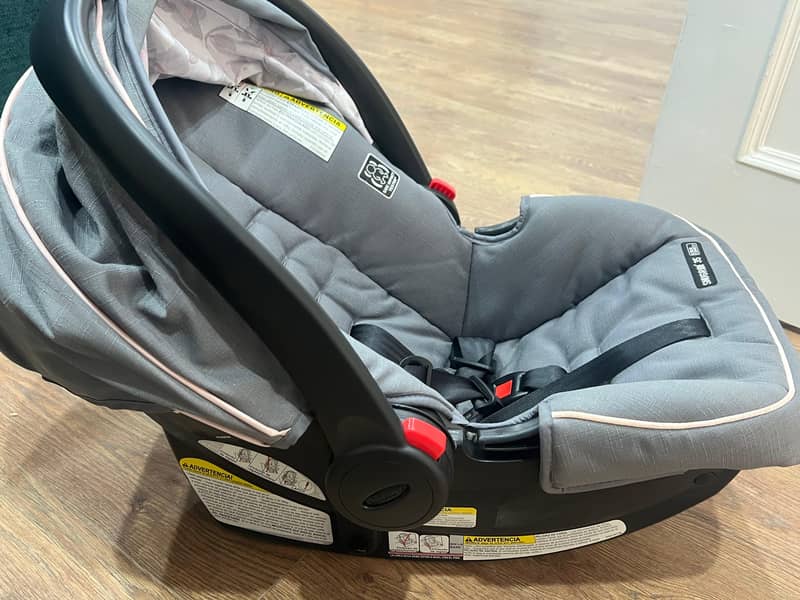 GRACO SNUGRIDE 35 Click Connect Car Seat with Base 7