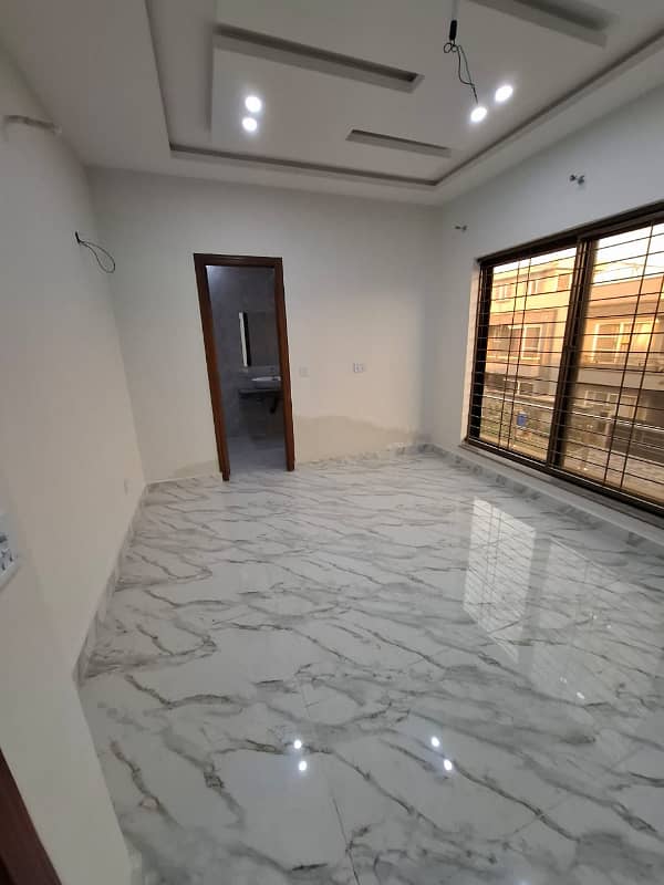 7 Marla House For Rent In Green City Lahore 5