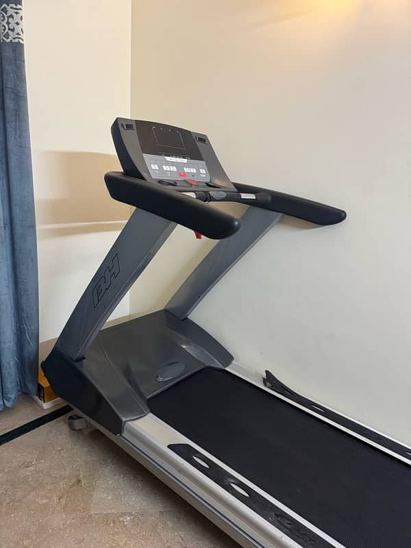 BH Commercial Treadmill /Electronical Treadmill/ Treadmill 1