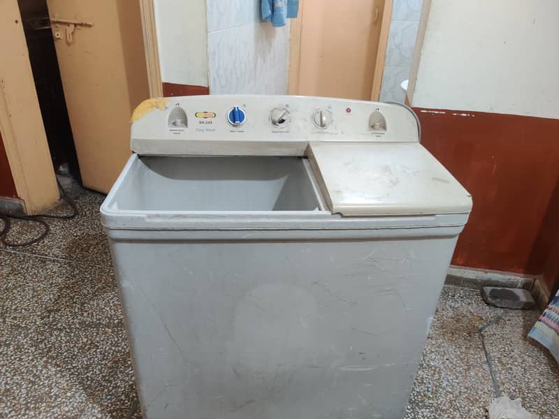 Washing machien + dryer 3