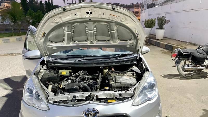 Toyota Aqua 2015 Reg 2019 For Sale 9