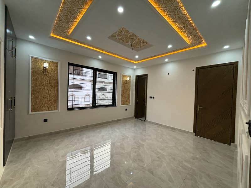 6.25 Marla Corner plus Park Facing Ultra-Luxurious Brand New House for Sale in Buch Executive Villas, Multan 13