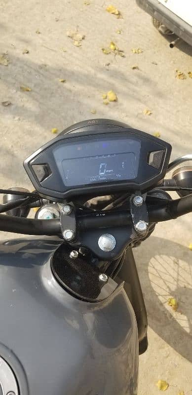 Suzuki 150 (urgent  sale) 8