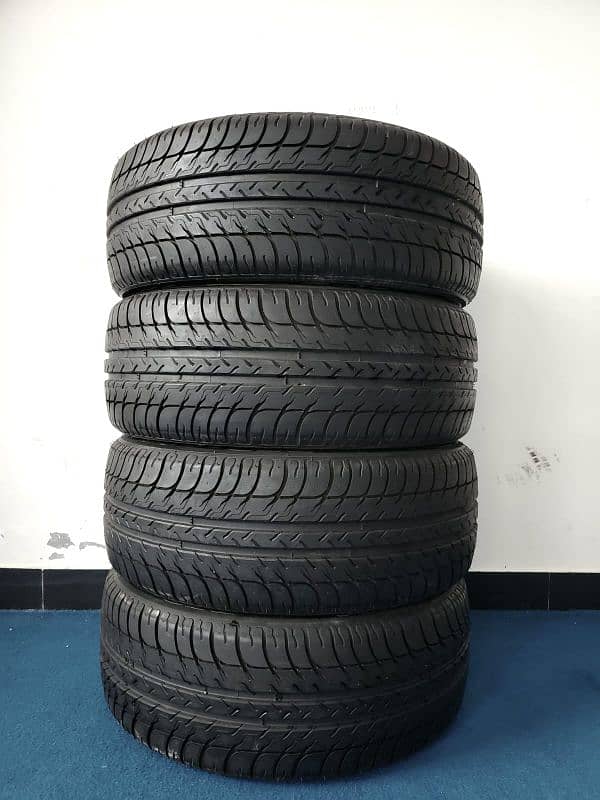 LOW PROFILE BRANDED TYRES FOR SALE URGENT 4