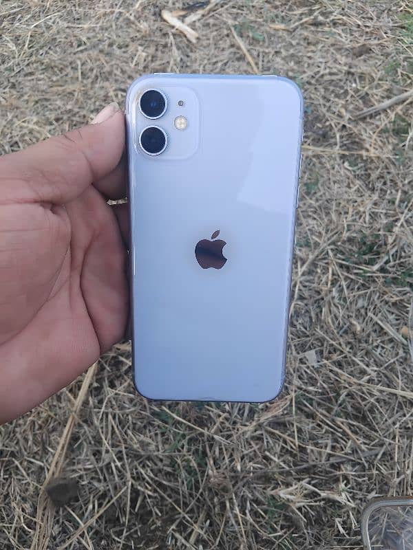 sale I phone 11 128 Gb 5