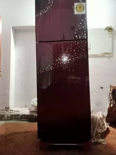 pel glass door larg saiz firdge urgent sell