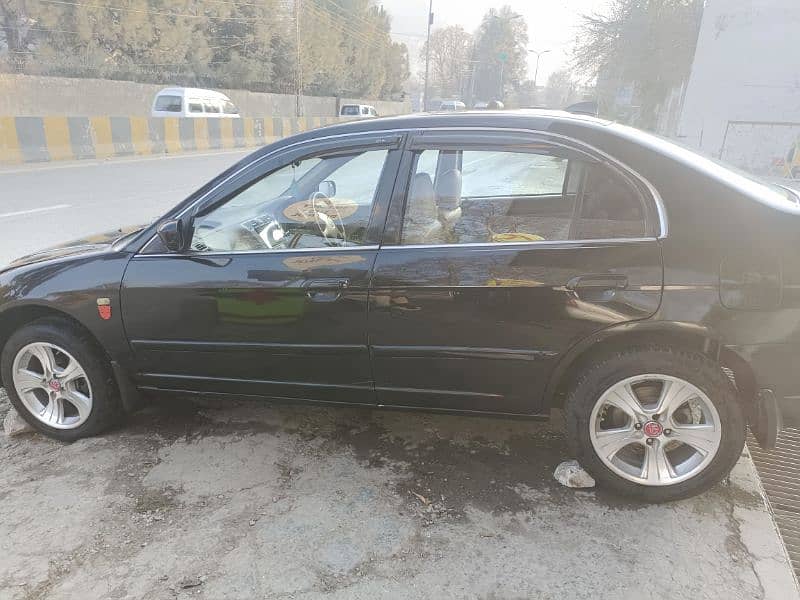 Honda Civic Oriel 2005 9