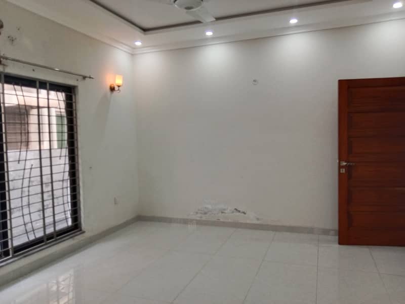 1 Kanal Like Brand New Upper Portion In Dha Phase 8 Ex Air Avenue For Rent Direct Approach To Ring Road And Allama Iqbal Air Port 9