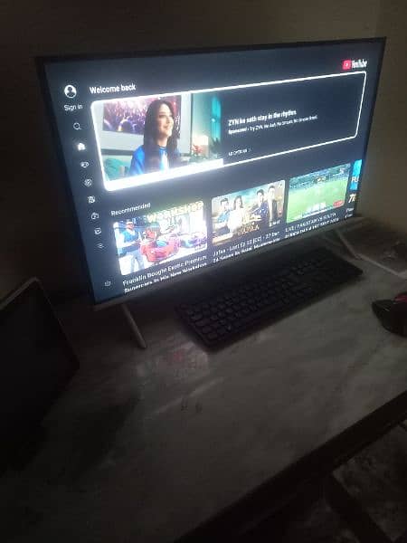 Brand new Nextlife Smart tv with 1 year warranty 3