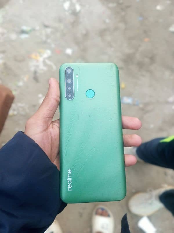 Realme 5i 5