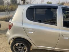 Toyota Vitz 2007