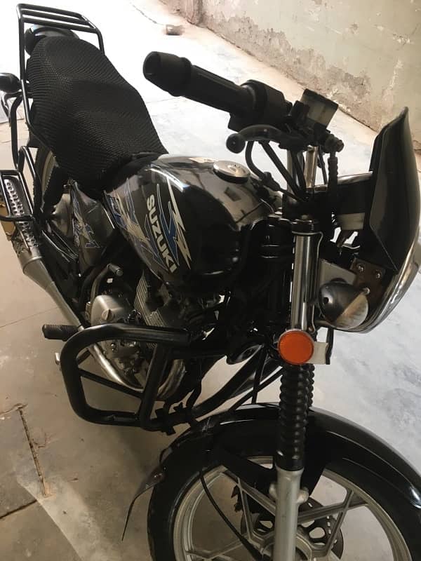 Suzuki Gs 150 2020 4