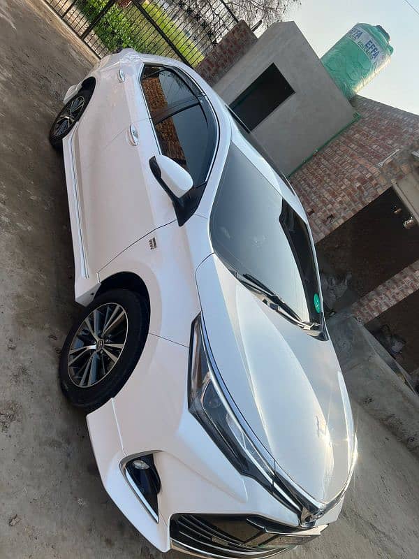 Toyota Altis Grande 2022 4