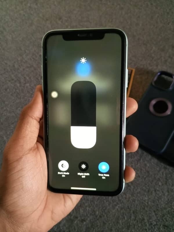 Iphone 11 factory unlock non pta 5