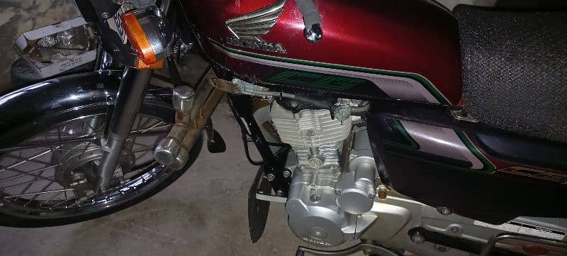 honda 125Special Edition | Model 2023 | Urgent Sale | Total Geniun 1