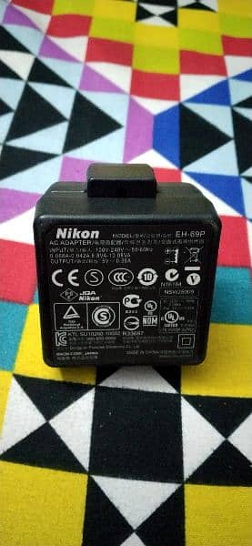 Nikon original usb camera charger 0