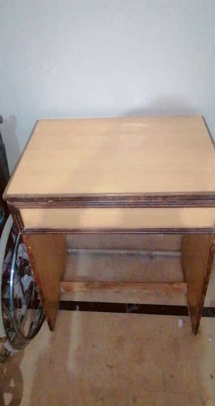 STUDY TABLE FOR SALE 1