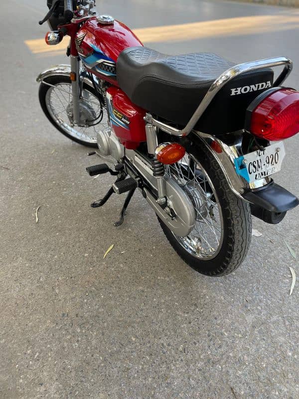 Honda 125, 2024 model Islamabad nmbr 1