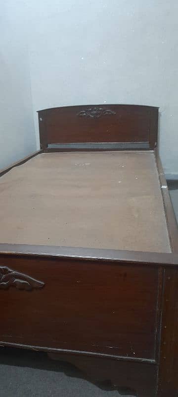 single bed 0