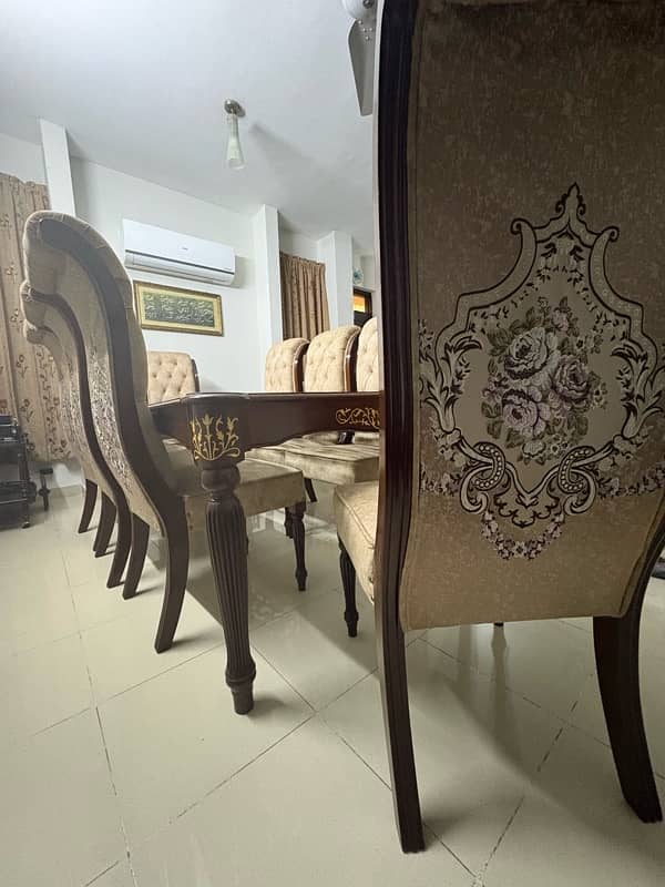 8 seater dining table for sale urgent 0