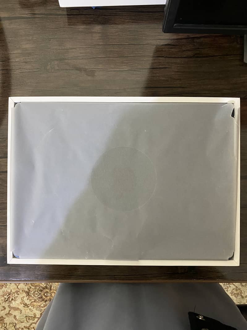 Apple Macbook Air m2 2024 1