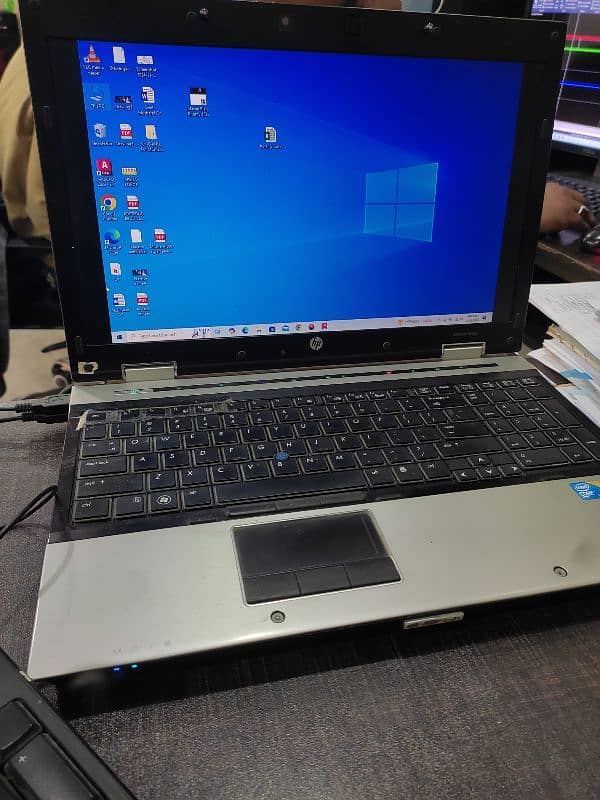 Hp Laptop EliteBook 8540p 5