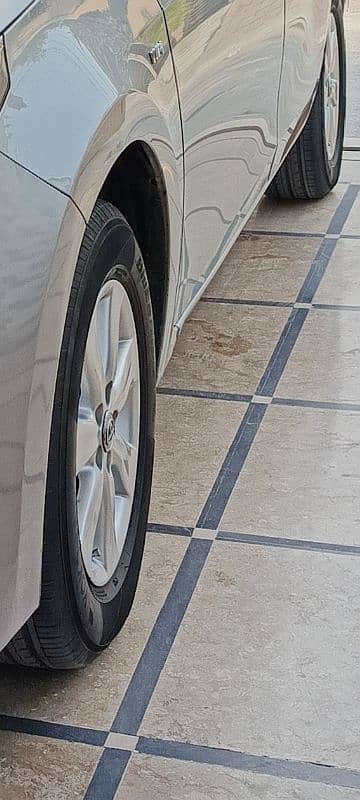 Altis Alloy rims and 205/65/15 Yokohama BlueEarth tyres 2