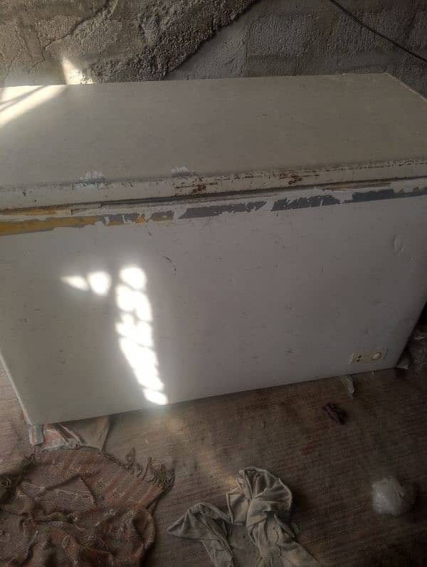 D. freezer for sale 2