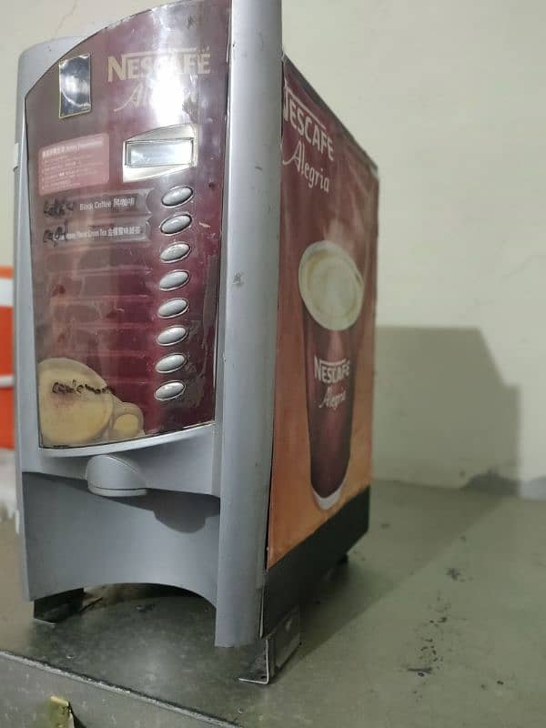 COFFEE MACHINE NESCAFE 1