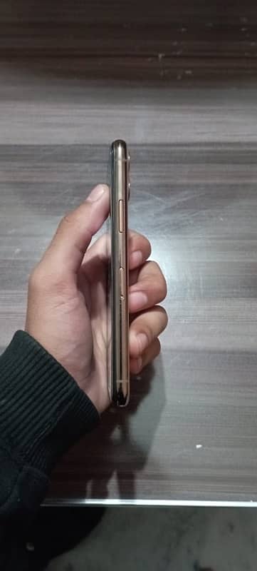 iphone 11 pro pta approved 4