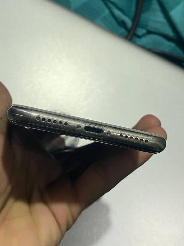 Iphone x 256 PTA with Box 4