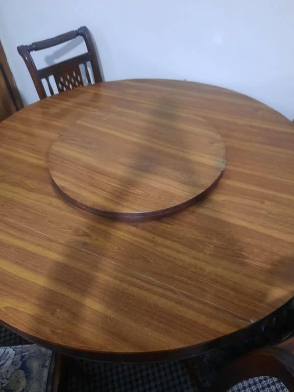 Dinning table with Chairs 4