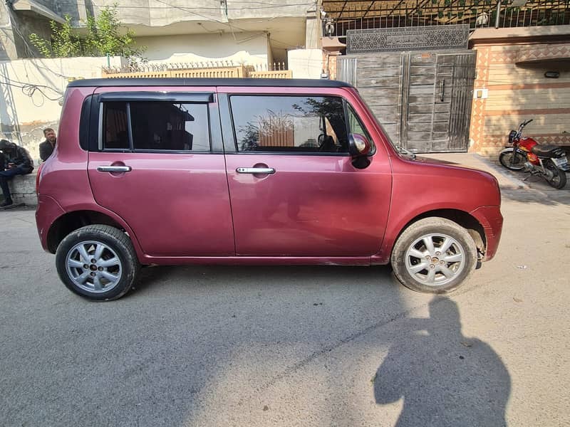 Suzuki Alto Lapin Turbo 2017 1