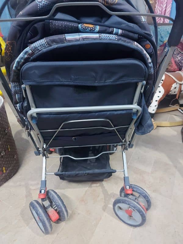 Kids Pram 4